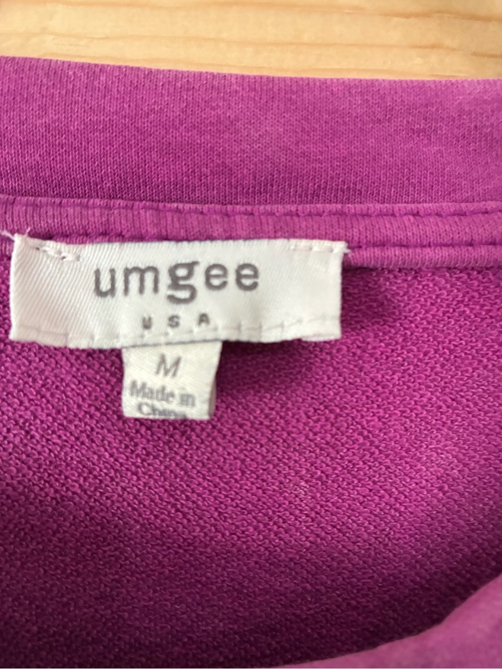 Upcycled Umgee Magenta Patchwork
w/Velvet Bell Sleeves Best for M-XL - Picture 4 of 5